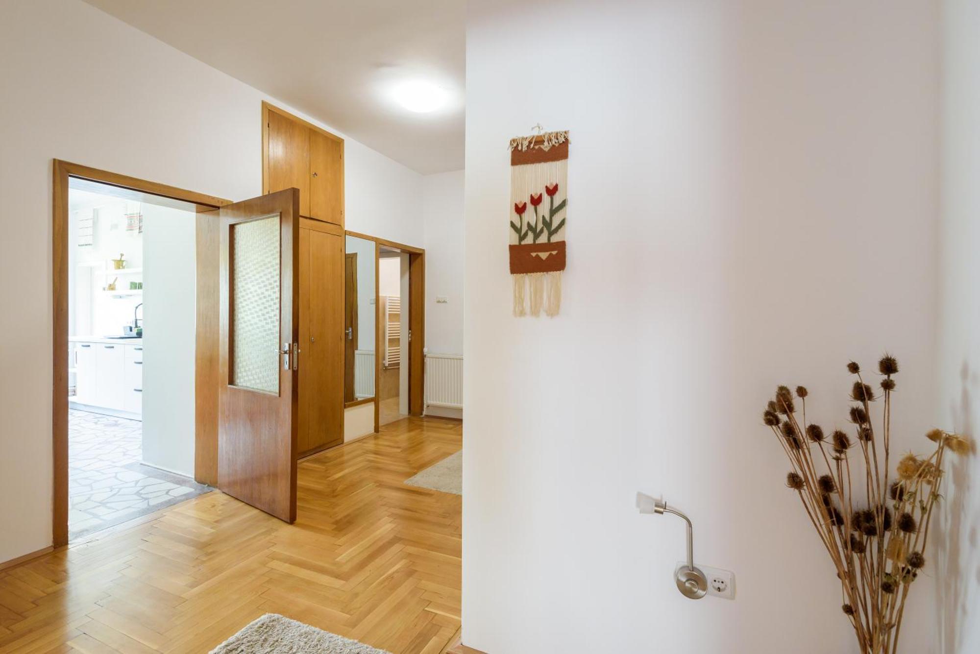 Casa Cu Cires Brasov公寓 外观 照片